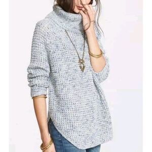Free People Turtleneck Sweater The touches of wool and linen size L women's loos